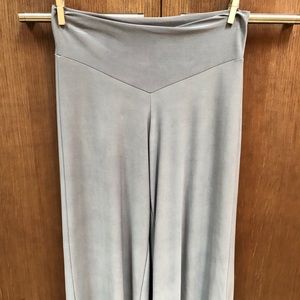 One Fashion gray pants